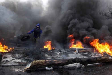 Tình hình Ucraina ngày 14/4: Xung đột leo thang